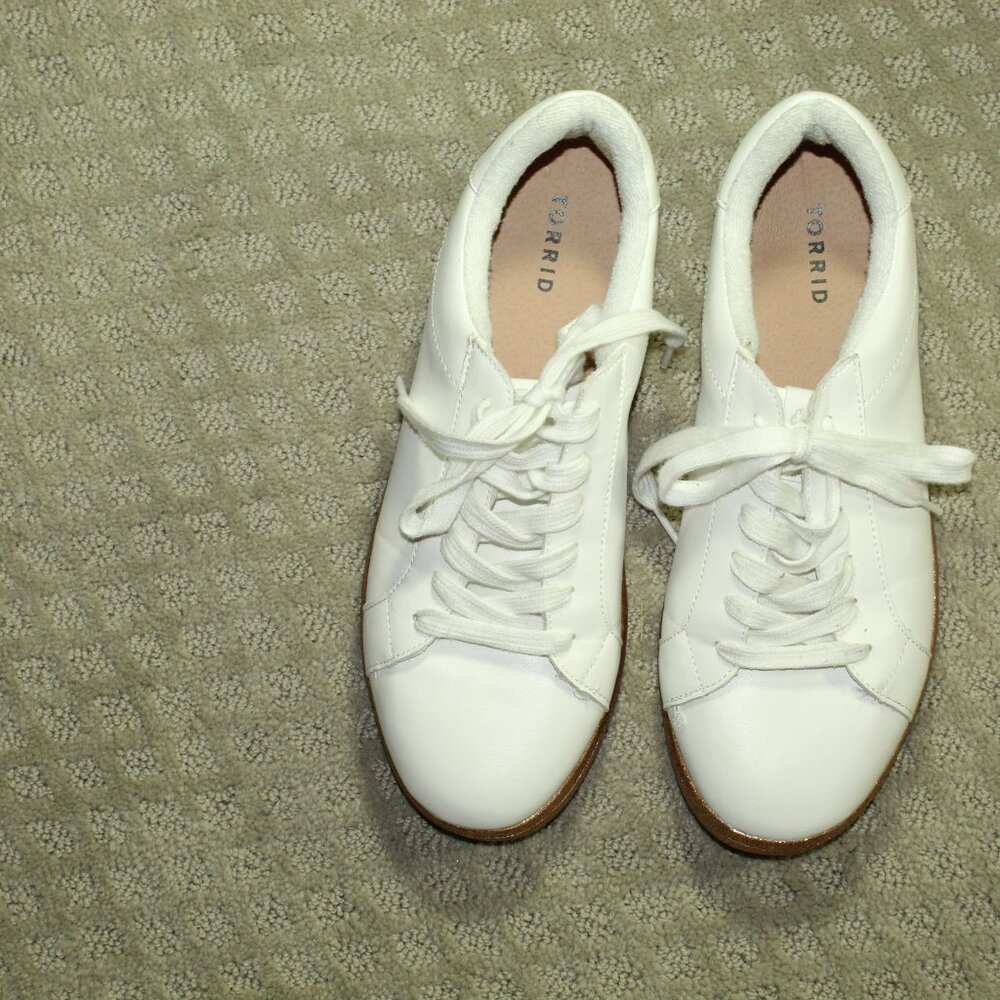 Torrid Women's Size 10.5W White Glitter Gold Sneakers Tennis Shoes - Picture 2 of 8